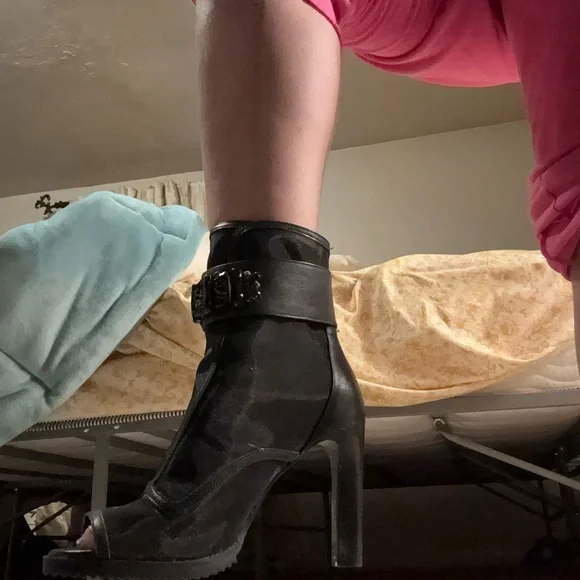 Karl Lagerfeld Black Mesh Heeled Boots - Picture 2 of 3